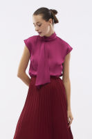 ESPADA เสื้อเบลาส์แขนกุดผ้าซาติน ผู้หญิง สีชมพู | Sleeveless Satin Blouse | 4640