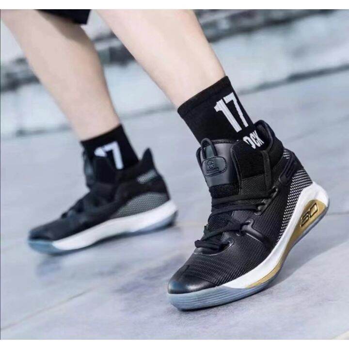 curry 6 black women