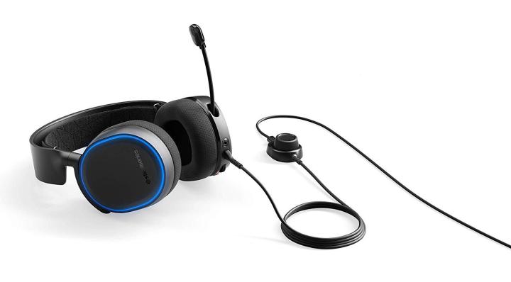 steelseries-arctis-5-gaming-headset-สีดำ-ประกันศูนย์-1ปี-ของแท้-หูฟังสำหรับเล่นเกม-black