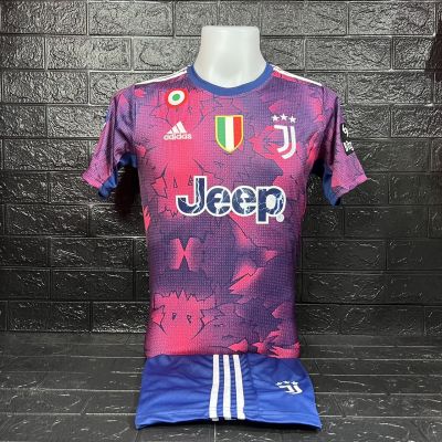 ชุดกีฬา ชุดฟุตบอล ผู้ใหญ่  เสื้อมีอาร์มเเขน สโมสรฟุตบอล ยูเวนตุสJuventus 2022/23 ได้เสื้อ+กางเกง คุณภาพพรีเมียม ผ้าโพลีเอสเตอร์ 100%