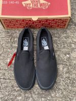 รองเท้าผ้าใบแวนส์   Vans Slip On  Classic  แถมฟรีดันทรง