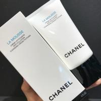 CHANEL LA MOUSSE Anti-Pollution Cleansing Cream-To-Foam 150 mlสูตรอ่อนโยน ให้สัมผัสอ่อนละมุนแต่ทำความสะอาด ผิวหน้าได้สะอาดหมดจ