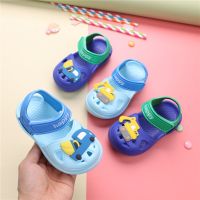 Cute Childrens Slippers Boys Excavator Pattern Summer Holes Shoes For Kids Toddler Baby Indoor Bathroom Non-slip Beach Sandals