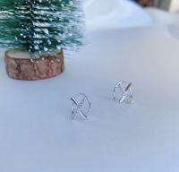 goodgift_station X-shaped earrings sterling silver ต่างหูแบบเจาะเกลียวตรงปลายเป็นรูปกากบาทประดับเพชร