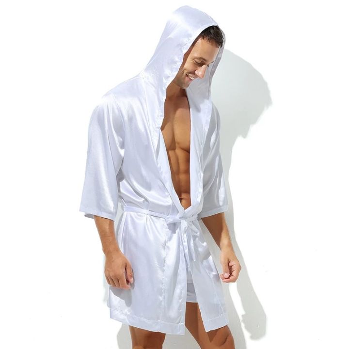 ชุดนอนเสื้อคลุมอาบน้ำผู้ชายผ้าไหมน้ำแข็งแขนสั้นสำหรับนอนในเลานจ์ผู้ชายแฟชั่นเสื้อคลุมอาบน้ำ