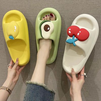 *SiSi Pet【Free Shipping ส่งฟรี】รองเท้าแตะผู้หญิงพื้นรองเท้าหนากันลื่น,2023ฤดูร้อนแฟชั่นลำลองใหม่