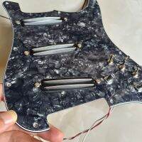 SSS อัพเกรด Prewired Fender Strat Pickguard Set สวิตช์มัลติฟังก์ชั่นพร้อม Dual Hot Rail ปิ๊กอัพเอาต์พุตสูง4สวิตช์ตัดเดี่ยว