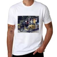 New The Munsters Family with Munster Koach Dragula T-Shirt plain t-shirt Short sleeve tee mens big and tall t shirts 4XL 5XL 6XL