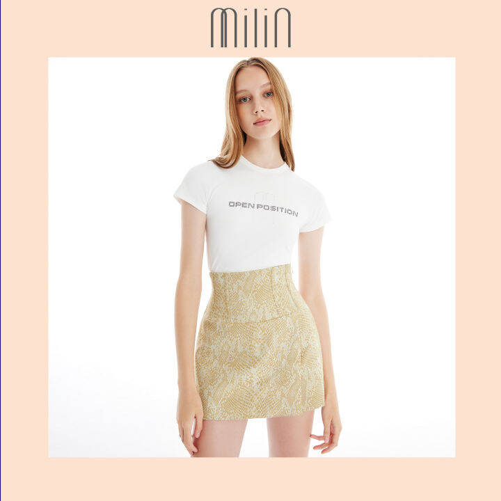 milin-high-waisted-shorts-with-wrap-front-กางเกงขาสั้นเอวสูงแต่งโครงช่วงเอว-target-shorts