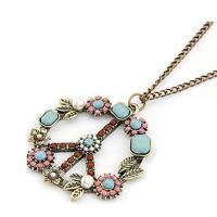 Pink vintage jewelry inlaid with  lucky flower sweater chain necklace