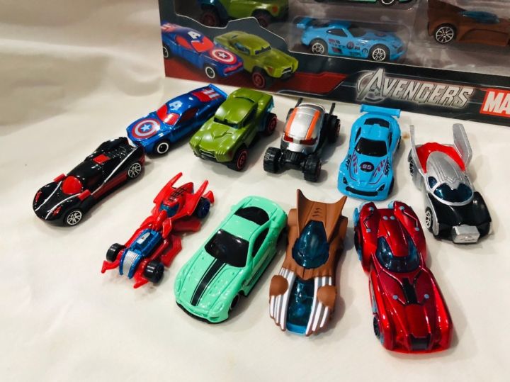 รถเหล็กฮีโร่อเวนเจอร์-โมเดลรถเหล็ก-avengers-car-toy