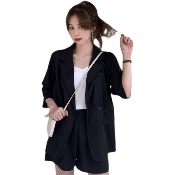 เซ็ทสูทผู้หญิง-เสื้อสูท-กางเกงขาสั้น-สูทแบบ2ชิ้น-ชุดเซ็ทเสื้อสูทแฟชั่น-เสื้อสูทสไตล์เกาหลี