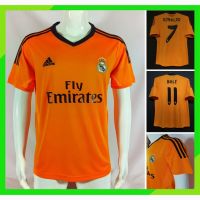 ☃┇ เสื้อกีฬาแขนสั้น ลายทีมชาติฟุตบอล Real Madrid Erguest Orange Thai Edition 13/14 ชุดเหย้า สไตล์เรโทร คุณภาพสูง สําหรับผู้ชาย