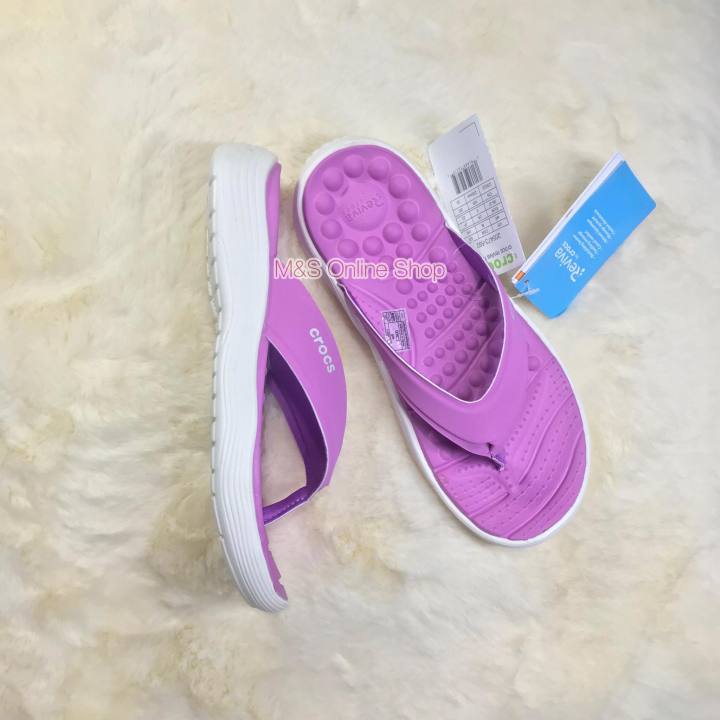 รองเท้าแตะ-crocs-reviva-flip-รองเท้าแตะ-เพื่อสุขภาพ-สินค้าขายดี-พร้อมส่ง-งาน-outlet-ถูกกว่า-shop