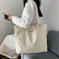 【July】 Original French style super large capacity fresh shoulder bag men and women summer ins casual commuter