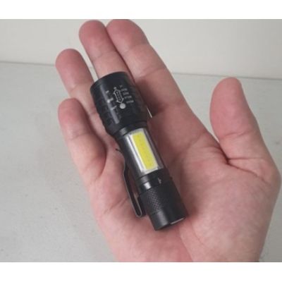 Portable and Lightweight Mini Tactical Flashlight with LED and Rechargeable Zoom USB Flash Light