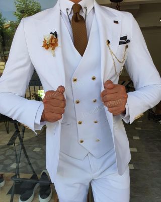 3 ชิ้นใหม่สีขาวบุรุษสูท 2023 Peak Lapel Slim Fit Casual Tuxedos เจ้าบ่าวตัดเย็บ Terno Masculino (เสื้อเบลเซอร์ + กางเกง + เสื้อกั๊ก)◣
