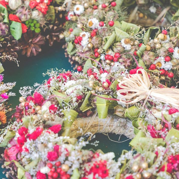 2pcs-14-inch-grapevine-wreaths-vine-branch-wreath-rattan-wreath-garland-for-diy-christmas-craft-or-wedding-decors