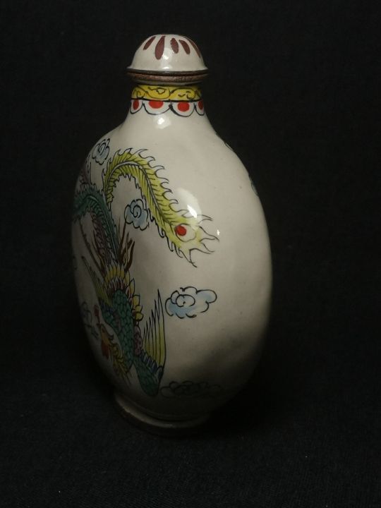 yizhu-cultuer-art-collection-vintage-art-chinese-cloisonne-painting-dragon-phenix-snuff-bottle-decoration