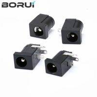 20Pcs 5.5x2.1mm DC-005 Black DC Power Jack Socket DC Connectors Supply Barrel-Type Right Angle PCB Mount Terminal WATTY Electronics