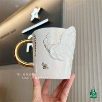 Starbuck Official Store Starbuck Cup 2022 White Relief Camellia Flower Mug ถ้วยกาแฟเซรามิคพร้อมที่จับบนโต๊ะ Starbuck Tumbler Starbuck Mug