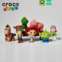 cross jibbitz กระดุม ลายการ์ตูนอนิเมะ 3D น่ารัก สามมิติ อุปกรณ์เสริม สําหรับตุ๊กตา diy