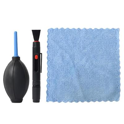 Pump Dust Cleaner Mini Blower Cleaner with Cleaning Brush Soft Tip Silicone Super Air Blower for Tablet Camera Lens Keyboard Blow Pump Dust Cleaner for Remove Dust polite