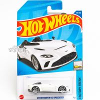 No. 183 Aston Martin V12 SPEEDSTER White Hot Wheels Alloy Small Sports Car