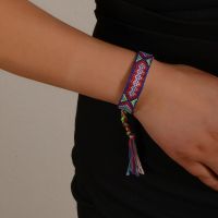 Geometric lines and patterns weave a minimalist casual telescopic womens bracelet Charms and Charm Bracelet