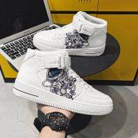 [COD] ราคาถูก Air Shoesmen Safety ShoesAj Men S Shoes Summer 2022 New Air Force One Small White High-Top Tide Sports