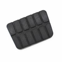 ﺴ LARBLL Brake or Clutch Pedal Pads 46531-M3000 Manual Transmission for Nissan Pathfinder 1987-1995 Navara 1986-2006 D21 D22