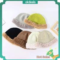 OKDEALS หนาขึ้น หมวกถังกำมะหยี่ เก็บความอบอุ่น ถักโครเชต์ถัก หมวกอ่างน้ำ ลำลองแบบสบายๆ นุ่มนุ่มๆ ป้องกันหู ฤดูหนาวใบไม้ร่วง