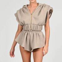 Ins summer new female leisure suit loose bat sleeve shoulder pads hoodies shorts suits