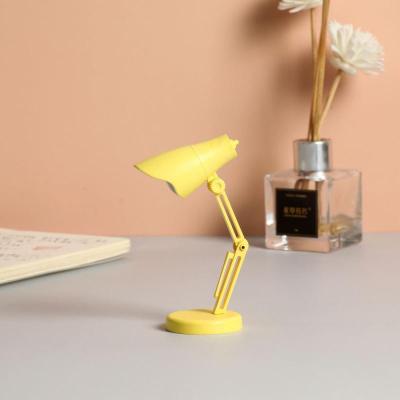 1Pcs Mini LED Table Lamps Portable Folding Night Lights Magnetic Book-clip Lamps Creative Cute Small Desk Lamp Indoor Lighting