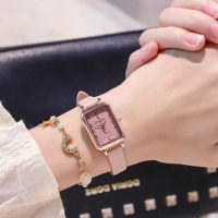 Nordic niche design Internet celebrity square student watch ladies temperament retro Hong Kong style simple womens model small and exquisite