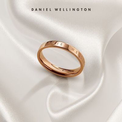 แหวน DW แหวนคู่รัก ดีไซส์เรียบหรู  (พร้อมส่งจากไทย)