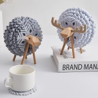 【CW】✽ﺴ✐  Elk Drink Coasters Cup Insulated Round Felt Mats Office Table Crafts 2023 New