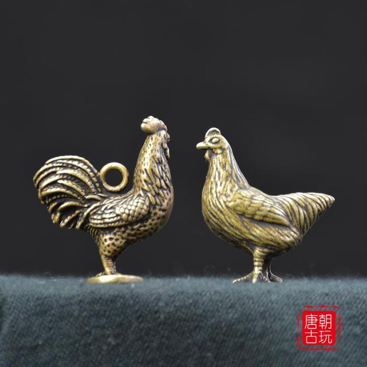 ของเก่าพื้นบ้าน-bronzes-ขนาดเล็กโชคดีไก่แจ้คู่ของของแข็งขนาดเล็ก-bronzes-เครื่องประดับแนวคิดศิลปะทองแดงย้อนยุค