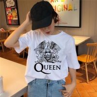 เสื้อยืดผ้าฝ้ายThe Queen Band Rock T-Shirt Women Hip Hop Cal Tshirts Cal Harajuku Female Top Tee Shirts Streetwear