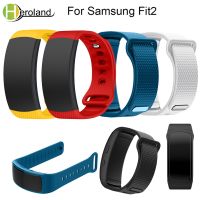 xiaozh Strap For Samsung Galaxy Gear Fit 2 SM-R360 Wristband Bracelet Sport Replacement Smart Watchband Silicone For Gear Fit 2 Pro New