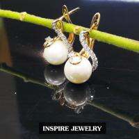 INSPIRE JEWELRY ต่างหูมุกแฟชั่นเกรดพรีเมี่ยม ตบแต่งด้วยเพชรสวิส งานจิวเวลลี่ ขาล็อค ขนาดสูง 1.8cmx1cm งานปราณีตแบบร้านเพชร