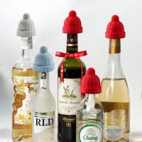 【LZ】ஐ▩ﺴ  Christmas Hat Shaped Silicone Wine Bottle Stopper Champagne Plug Cerveja Selados Casa Decorativos Bar Ferramentas