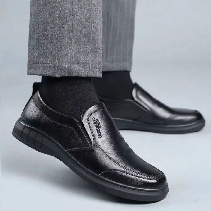 รองเท้าหนังลำลองผู้ชายพื้นนุ่มกันลื่น-พร้อมส่งรองเท้าหนังสไตล์อังกฤษของ-mens-sandals-slippers-slip-ons-amp-loafers