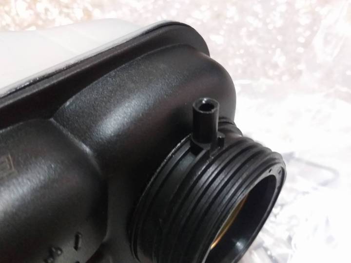 ถังหม้อพักน้ำสำรอง-expansion-tank-mercedes-benz-c-class-w202