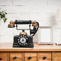 Retro Resin Artificial Telephone Model Vintage Style Home Decor Ornament Craft with Sufficient Durability and Ruggedness