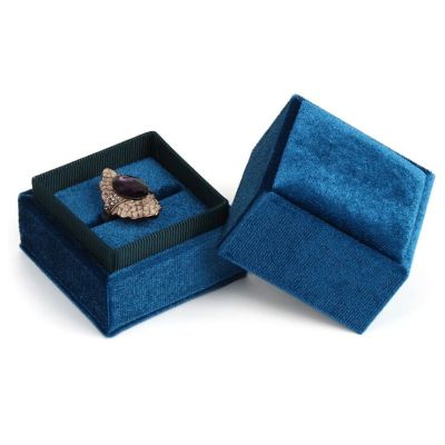 Ring box Delicate Handmade vintage velvet pendant necklace boxes gift box pink storage ring boxes jewelry packaging high-quality