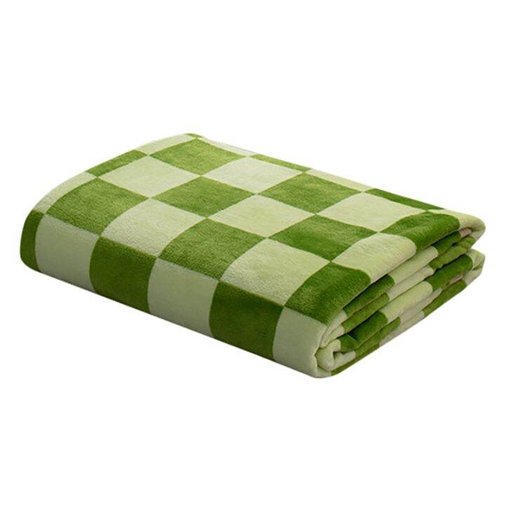 retro-checkerboard-flannel-blanket-sleeping-blanket-thick-winter-flannel-warm-soft-blankets-four-seasons-cover-blanket