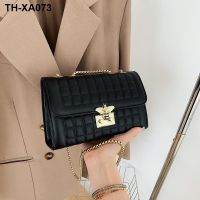 №✜ new fund the niche ling han edition embroider line chain temperament of female fashion bees brim ladle single shoulder bag