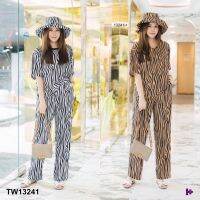 TW13241  Set 3 ชิ้น #สาวอวบ เสื้อคอกลม แขนสั้น  กับกางเกงขายาว ทรงกระบอก มีกระเป๋าล้วงข้างลำตัว พร้อมหมวกบัคเก็ตปีกกว้าง   สอบถามก่อนสั่งซือ