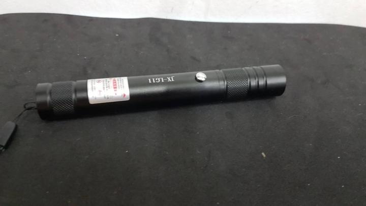 เลเซอร์-สีเขียว-100-mw-green-laser-pointer-แบบชาร์จไฟได้-พร้อมสายชาร์จในตัว